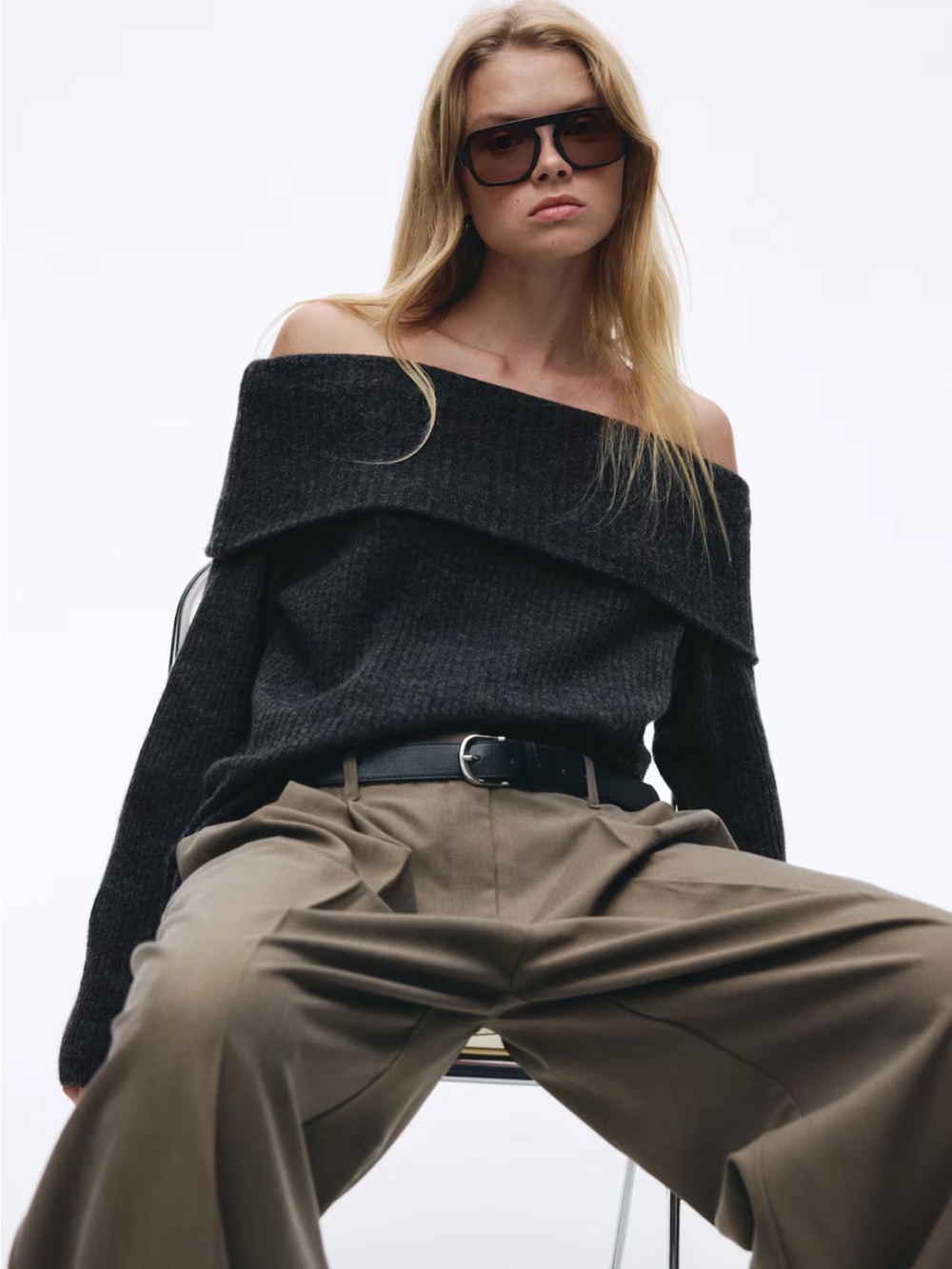 H&M Off the Shoulder Sweater - BLACK XS